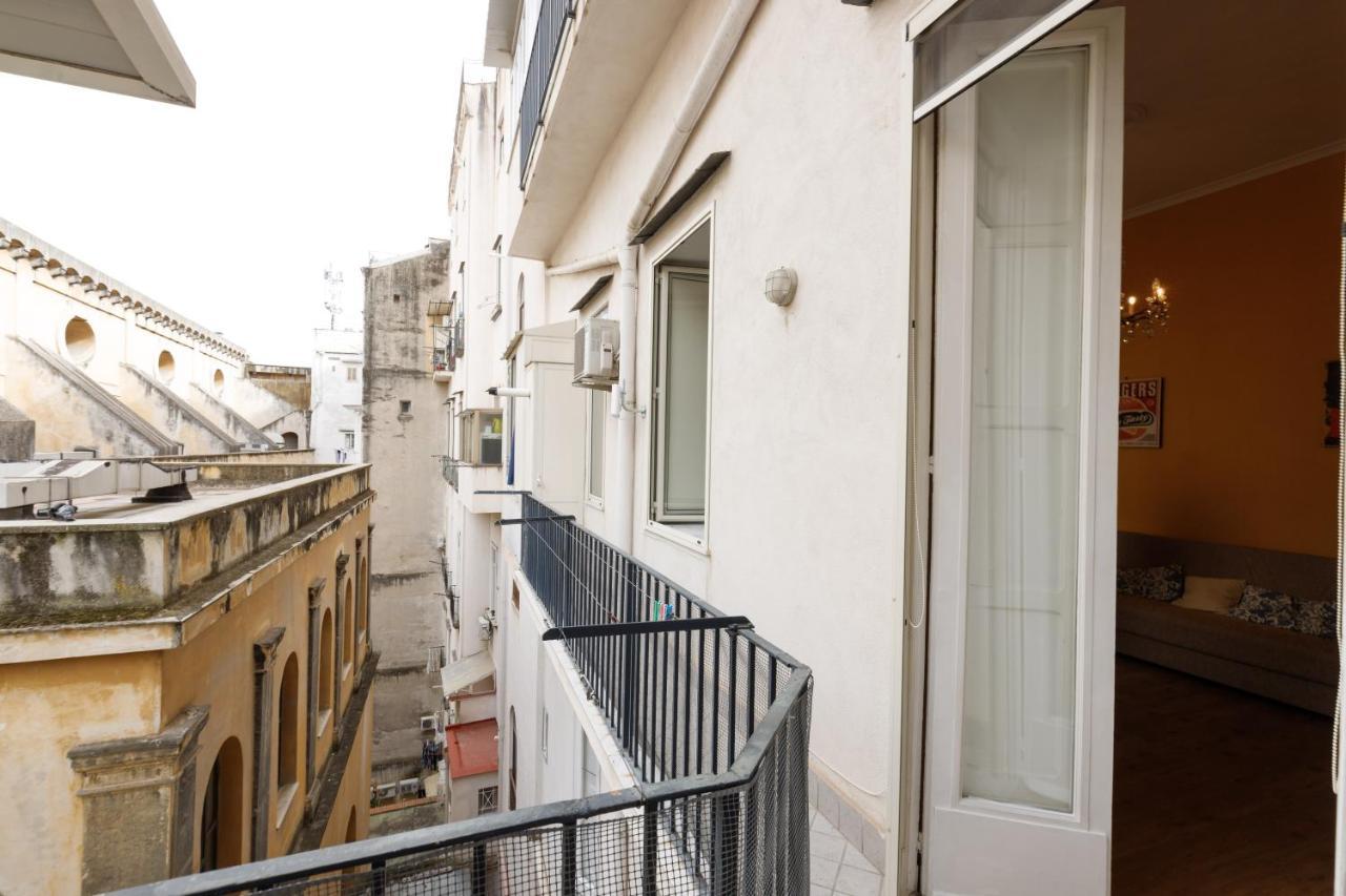 Duomo 77 - In The Heart Of The Historical Center By Elite Villas Napels Buitenkant foto